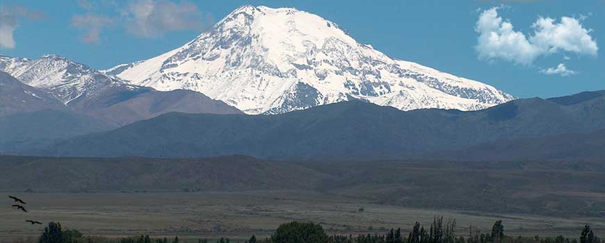 Volcán Tupungato. Provincia de Mendoza